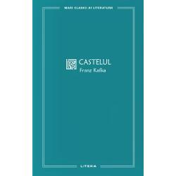 Intr-o noapte de iarna protagonistul numit K soseste in sat cu insarcinari oficiale a caror natura si intindere urmeaza sa i se comunice Din acest punct pentru K incepe o lupta de uzura ca sa capete acces la autoritatile de la Castel care l-au chemat dar care acum sunt inaccesibile Aliantele pe care K si le face se transforma in atitudini de ostilitate dupa un mecanism care ii scapa Relatia cu Frieda este mai intai avantajoasa dar in cele din urma este aproape sa-l distruga 