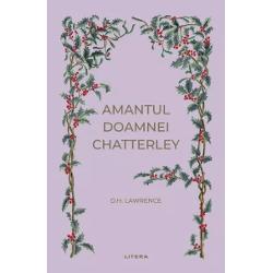 Romanul Amantul doamnei Chatterley a fost interzis la publicarea sa stârnind o furtun&259; de controverse Lawrence exploreaz&259; tr&259;irile lui Constance Chatterley prizonier&259; într-un mariaj steril cu Sir Clifford un aristocrat intelectual paralizat de la brâu în jos în urma Primului R&259;zboi Mondial Disperat s&259; capete un mo&537;tenitor Clifford îi sugereaz&259; so&539;iei sale s&259; încerce o 