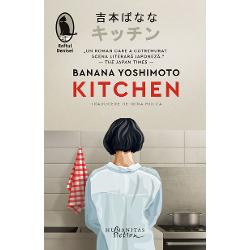 Traducere &537;i note de Irina Holca „Dintre toate locurile din lume cel mai mult îmi place buc&259;t&259;ria“ declar&259; Mikage protagonista romanului Kitchen un adev&259;rat fenomen editorial cu teme acute la sfâr&537;it de secol XX &537;i tot atât de actuale în secolul XXI singur&259;tatea tinerilor p&259;rin&539;i pierdere supravie&539;uire transsexualitate tragedie iubire Când 