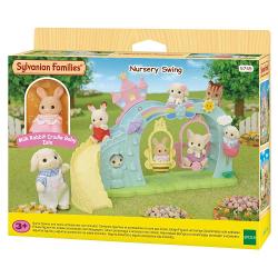 Sylvanian Families este o colectie emblematica de figurine cu personaje din lumea animalelor Comunitatea Sylvanian gazduieste diferite familii de animale incepand cu iepuri pisici veverite pana la ursi ca&539;ei elefanti etc Lumea Sylvanian cuprinde diferite modele de case scoli magazine care sunt interconectate intre ele si unde fiecare spatiu poate fi umplut cu nenumarate accesorii si elemente de recuzita cum ar fi mobilier autoturisme locuri de joacaIn 