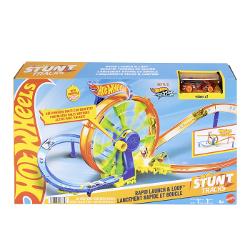 Noul Rapid Launch &amp Loop Track - Hot Wheels&reg Rapid Launch &amp Loop a sosit Activeaza mecanismul inovator al rotii si elibereaza masinile Hot Wheels pentru a efectua cascadorii a concura si a se ciocni in mod repetat in acest set de joaca salbatic Masina de jucarie inclusa este la scara 164 si se joaca pe pista Mecanismul de lansare o propulseaza automat prin bucla in jurul unei curbe printr-o zona de impact si apoi inapoi la start pentru a repeta