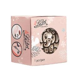 Dac&259; vrei s&259;-&539;i decorezi pielea cu modele atractive dar nu vrei un tatuaj permanent LaDot este produsul potrivit pentru tine Tatuajele LaDot v&259; vor oferi un aspect autentic f&259;r&259; angajament pe via&539;&259;&536;tampilele ceramice LaDot sunt hipoalergenice &537;i au o durat&259; lung&259; de via&539;&259; Tatuajele sunt pe baz&259; de cosmetice rezistente la ap&259; &537;i u&537;or de îndep&259;rtat cu demachiant sau ulei pentru 