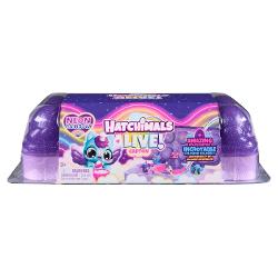 Experimenteaza cum ies jucariile din oua in culori neon cu setul de oua de jucarie Hatchimals Alive Neon Rainbow Cu dragostea si grija ta acesti Hatchimals prind viata cu oua de culori neon care eclozeaza in apa schimband culoarea apei Deschide capacul stralucitor pentru a descoperi o zona de ecloziune incorporata si 5 oua Hatchimals care contin 5 personaje fiecare inspirat de nuantele Moody Midnight Inainte de eclozare alege un loc usor de curatat si protejeaza-ti zona de joaca 