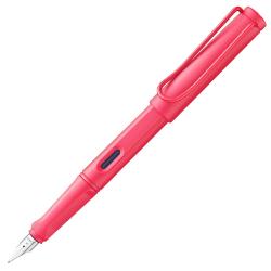 O multitudine de culori atractive design atemporal si ergonomie perfecta Acestea sunt doar cateva dintre motivele pentru care stiloul Lamy safari este unul dintre cele mai populare instrumente de scris din intreaga lumeDetalii stilou Lamy safari sunset plastic ABS rezistent finisaj mat  penita de otel slefuita  clip metalic  grip ergonomic  patron cerneala Lamy T10  convertor compatibil 