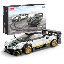 Kitul de constructie Pagani Zonda R de la Rastar este o jucarie spectaculoasa si creativa ideala pentru copiii de peste 6 ani care adora sa construiasca si sa exploreze lumea supermasinilor Inspirat de celebrul model de curse Pagani Zonda R acest set contine piese din plastic de inalta calitate care permit asamblarea unei replici fidele la scara 128 cu detalii realiste si design sportiv Masinuta rezultata este impresionanta prin aspectul sau agresiv elementele aerodinamice si culorile 