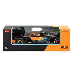 Copilul dumneavoastra se poate juca in voie cu masina cu telecomanda McLaren F1 MCL36 scara 1 la 12  oferita de brandul international Rastar Nicio cursa nu este imposibil de castigat cu acesta masinuta replica oficiala cu licenta a modelului original construita cu mare atentie la detalii Masinuta are proportiile ideale pentru momente pline de distractie si amuzament avand dimensiunile in centimetri dupa cum urmeaza  471710 Masinuta functioneaza pe frecventa de 24GAlimentarea se face 
