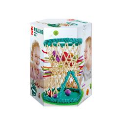 Poti scoate un bat fara sa dai jos o singura bila de lemn Acest joc distractiv poate fi jucat in trei moduri diferite pentru a completa toate nivelurile Fabricat din bambus Acest joc stimuleaza dexteritatea si abilitatile de rezolvare a problemelor Jucatorii pot sorta si numara betele si mingileJucariile sunt realizate din lemn folosind materiale ecologice vopsite in culori atragatoare cu vopsele nontoxice care depasesc cele mai inalte si stricte standarde internationale de siguranta si 