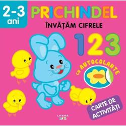 Ajut&259;-l pe cel mic s&259; înve&539;e s&259; numere prin imagini &537;i autocolante Lipind autocolantele la locurile potrivite din paginile pline de culoare copilul va înv&259;&539;a s&259; numere de la 1 la 3 s&259; traseze &537;i s&259; coloreze cifrele 1 2 &537;i 3 Aceast&259; serie dezvolt&259;ÎNDEMÂNAREA • MEMORIA VIZUAL&258; • ABILIT&258;&538;ILE MOTRICE FINE COORDONAREA OCHI-MÂN&258; 