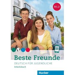 Arbeitsbuch mit Audios online&nbsp;- jede Lektion enth&auml;lt sieben vierfarbige Seiten- zahlreiche &Uuml;bungen zu Grammatik Wortschatz und Redemittel f&uuml;r die Arbeit im Unterricht oder zum selbst&auml;ndigen Lernen zu Hause- umfangreiches Angebot an selbstentdeckender kontrastiv angelegter Grammatikarbeit- klar ausgewiesenes kleinschrittiges Schreibtraining- ausf&uuml;hrliches Phonetiktraining- klares 