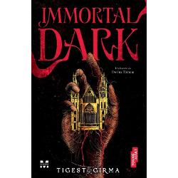 A început cu mult înainte de vremea mea dar ceva a vânat dintotdeauna familia noastr&259; Mo&537;tenitoarea orfan&259; Kidan Adane a crescut departe de societatea secret&259; în care s-a n&259;scut unde liniile de sânge umane cap&259;t&259; putere convie&539;uind cu vampirii Este obsesiv de protectoare u&537;or nihilist&259; &537;i dispus&259; s&259; fac&259; totul pentru a-i salva pe cei dragi 