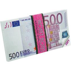 Hartie 90 gm2pe carton 230 gm2dimensiune 164 x 82 mmNumar de pagini 70O grila de scris pe cealalta parte a hartieiAcest carnet are un design distinctiv care imita bancnota de 500 de euro oferind un aspect elegant si interesantEste ideal pentru notite personale scolare sau de birouFormat compact usor de transportat si de utilizat în diverse situatiiCoperta durabila si pagini de calitate care asigura o scriere confortabila