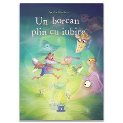 „Un borcan plin de iubire” este o poveste ilustrat&259; emo&539;ionant&259; despre puterea cuvintelor frumoase &537;i magia prieteniei Un câine descoper&259; un borcan gol &537;i îl nume&537;te borcanul cu iubire La început Vulpoiul nu în&539;elege rostul lui dar curând animalele p&259;durii încep s&259; lase în&259;untru bile&539;ele cu gânduri &537;i cuvinte pline de bun&259;tate Când borcanul dispare 