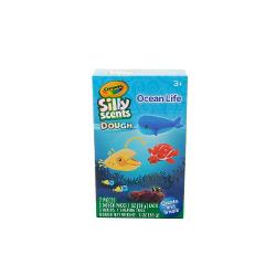 Exploreaza adancurile oceanelor cu setul Crayola Silly Scents Dough – Ocean Life Creat special pentru micii exploratori de la 3 ani in sus acest set include 3 plastiline parfumate 28 g fiecare 3 forme tematice cu vietati marine si o unealta de modelare Copiii pot da viata creaturilor subacvatice intr-un mod creativ si distractiv dezvoltandu-si in acelasi timp simtul tactil si imaginatia Aromele amuzante si culorile vii transforma fiecare sesiune de joaca intr-o aventura marina 