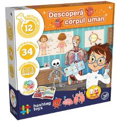 Joc educativ descopera corpul uman Cu acest joc patrunde in fascinanta lume a corpului uman si descopera cum functioneaza diferitele sale sisteme Construieste un schelet articulat simuleaza functionarea plamanilor invata despre muschi sistemul digestiv si circulator si multe altele Exploreaza 12 activitati stiintifice distractive si interactive care iti vor starni curiozitatea si cunostintele despre corpul uman Continut kit seringi manusa plastiline colorate tuburi din plastic 