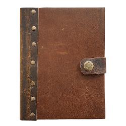 Jurnal Vintage dimensiune 175 x 125 cm coperti din piele naturala cusute manual hartie lucrata manual din bumbac inchidere cu capsa metalica