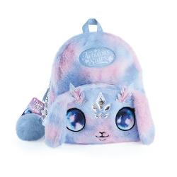 Rucsacul pufos Nebulous Stars – personaj Agatha este accesoriul perfect pentru fetite care iubesc culorile pastel si personajele magice Realizat din material moale plusat cu nuante de albastru si roz acest ghiozdan atrage atentia prin fata sa simpatica decorata cu ochi mari stralucitori urechiuse pufoase si cristale aplicateDimensiuni compacte si practiceCu o marime de 22 x 26 x 13 cm rucsacul este usor si ideal pentru gradinita plimbari excursii sau activitati 