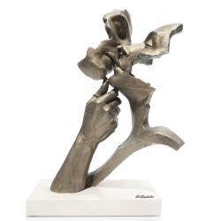 Caldura — sculptur&259; de cuplu„Caldura” este o sculptur&259; contemporan&259; realizat&259; de artista spaniol&259; Ángeles Anglada &10024; Detalii &351;i materialep data-start370 