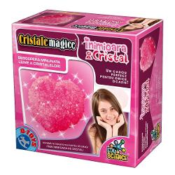 În lumea feti&539;ei tale totul e roz Micu&539;a ta ador&259; inimioarele &537;i accesoriile feminine care îi decoreaz&259; camera Ofer&259;-i Inimioara de cristal de la ROOVI un set creativ &537;i o activitate distractiv&259; &537;i educativ&259;Copiii ador&259; s&259; creeze cu mâinile lor obiecte decorative pe care le p&259;streaz&259; pentru ei sau le ofer&259; în dar celor dragi Setul creativ EduScience Inimioar&259; de cristal 
