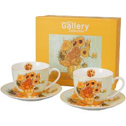 Setul de 2 ceÅti cu farfurioare „Sunflowers” aduce în casa ta un strop de artÄ Èi un aer vesel inspirat de celebra picturÄ cu floarea-soarelui Realizat din porÅ£elan de calitate setul se remarcÄ prin culorile calde Èi vibrante — galben portocaliu Èi tonuri naturale — care adaugÄ un plus de eleganÈÄ Èi energie fiecÄrei 