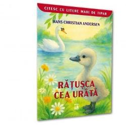O poveste despre curajul de a fi diferit &537;i despre frumuse&539;ea care se na&537;te &icirc;n timp Ra&539;u&537;ca cea ur&acirc;ta porne&537;te &icirc;ntr-o calatorie plina de &icirc;ncercari &icirc;n cautarea unui loc &icirc;n care sa fie iubita &537;i &icirc;n&539;eleasa Printre anotimpuri lacuri &537;i prietenii nea&537;teptate ea descopera ca adevarata stralucire vine din inimaO carte calda plina de culoare &537;i speran&539;a pentru to&539;i copiii care 