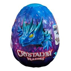 Crystalynx Dragons este o figurina surpriza ascunsa intr-un sau misterios pregatita sa dezvaluie un dragon impresionant cu aspect cristalin Fiecare contine o creatura fantastica realizata cu detalii angulare culori intense si elemente inspirate din structura cristalelor oferind un design spectaculos si modern Deschiderea oului aduce un plus de suspans si emotie transformand fiecare despachetare intr-o experienta captivanta Dragonii din colectie 