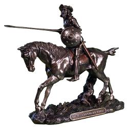 Figurin&259; Don Quijote&nbsp;&ndash; Cavalerul legendar &icirc;n miniatur&259;Adu la via&539;&259; o bucat&259; de istorie literar&259; cu aceast&259; figurin&259; Don Quijote inspirat&259; de romanul emblematic al lui Miguel de Cervantes Aceast&259; figurin&259; surprinde spiritul aventuros idealismul &537;i farmecul celebrului cavaler spaniol fiind o pies&259; obligatorie pentru iubitorii de literatur&259; 