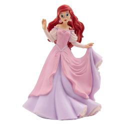 Ariel&nbsp;este fiica cea mai mic&259; a regelui Triton &537;i a reginei Athena conduc&259;torii Atlanticii &537;i are &537;ase surori mai mari&nbsp;Este adesea v&259;zut&259; &icirc;n compania lui Flounder un pe&537;te cel mai bun prieten al ei &537;i Sebastian un rac sfetnicul tat&259;lui ei care prime&537;te adeseori comanda s-o supravegheze&nbsp;Ariel este fascinat&259; de lumea uman&259; &537;i adesea pleac&259; &icirc;n c&259;utarea artefactelor 