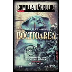 &bdquo;L&auml;ckberg este magistral&259; &icirc;n crearea de intrigi inteligente &537;i &icirc;nfior&259;toare&rdquo; -&nbsp;SK&Aring;NSKA DAGBLADET&nbsp;AUTOARE TRADUS&258; &Icirc;N 45 DE LIMBI &536;I V&Acirc;NDUT&258; &Icirc;N PESTE 60 DE &538;&258;RI&nbsp;Seria&nbsp;Fj&auml;llbacka&nbsp;are v&acirc;nz&259;ri de peste 23 de milioane de exemplare la nivel mondial&nbsp;Se &icirc;mplinesc exact 
