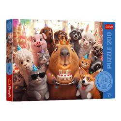 Un puzzle de calitate trebuie sa fie relaxant si distractiv Aranjarea unui puzzle constitue atat pentru copii cat si pentru adulti este o modalitate deosebita de dezvoltare a indemanarii spiritului de observatie si a concentrarii Trefl este o companie poloneza cu sediul central in regiunea Pomorze Incepand din 1985 compania a inceput sa produca puzzle-uri dezvolatand ulterior si segmentul de carti de joc si jocuri de societate In prezent Trefl este lider in Polonia si plina expansiune in 