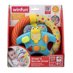 Volanul interactiv este dotat cu lumini sunete si o oglinda special conceputa pentru copii Rotiti volanul muzical pentru a porni spre diferite locatii imaginare transformand fiecare moment de joaca intr-o aventura captivanta Oglinda broscuta mobila adauga un plus de farmec jucariei captand atentia copiilor si stimuland curiozitatea acestora Schimbatorul de viteze mobil butonul de claxon si cheia de contact rasucitoare cu efecte sonore contribuie la crearea unei experiente de joc realiste 