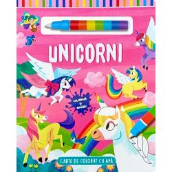 Umple stiloul magic cu ap&259; &537;i &icirc;ncepe s&259; colorezi desenele din aceast&259; carte Apoi distreaz&259;-te num&259;r&acirc;nd unicornii de pe fiecare pagin&259;&nbsp;Este simplu &537;i amuzant Dup&259; ce termini las&259; pagina s&259; se usuce &537;i vei vedea cum culorile dispar iar tu po&539;i colora din nou &537;i din nou&nbsp;AVERTISMENT Contraindicat copiilor mai mici de 3 ani Produsul poate 