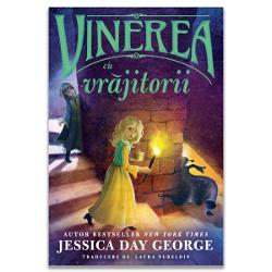 Un roman fantasy captivant plin de magie mister &537;i aventur&259; perfect pentru copiii care iubesc castele fermecate vr&259;jitori coridoare secrete &537;i lumi fantasticeVinerea cu vr&259;jitorii&nbsp;continu&259; &icirc;ndr&259;gita serie Castelul Glower cu o nou&259; aventur&259; &icirc;n care Prin&539;esa Celie trebuie s&259; protejeze Castelul &537;i magia care &icirc;l &539;ine &icirc;n via&539;&259; C&acirc;nd temutul 