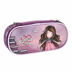 Penar Gorjuss New Heights cu fermoar perimetral 10 x 23 x 6 cm poliester Organizeaza-ti rechizitele cu Penarul Gorjuss New Heights un accesoriu practic pentru scoala cu un design plin de stil si inspiratie din personajele clasice Gorjuss Compartimentul principal cu fermoar pastreaza in siguranta obiectele esentiale iar buzunarul interior din plasa cu fermoar iti ofera acces rapid la lucrurile marunteFunctional si usor de folosit penarul este completat de un detaliu 