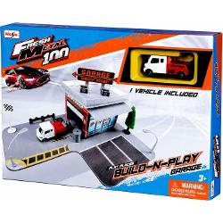 Set de Constructie Fresh Metal 100 cu 1 Masina Inclusa a fost conceput pentru a oferi experienta variata de joaca cu vehicule metalice Fiecare set include un vehicul metalic si elemente de decor care permit construirea unui mic scenariu realist pista de curse statie de alimentare sau santier de constructii Designul tip build-n-play&rdquo permite asamblarea utilizarii si reorganizarea stimularea imaginatiei si jocul creativ Fiecare varianta include accesorii specifice temei bariere 