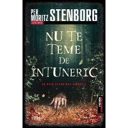 UN NOIR SCANDINAV HIPNOTICO poveste absolut imersiv&259; &537;i tulbur&259;toare care &icirc;mbin&259; perfect tensiunea psihologic&259; din MysticRiver realismul crud din True Detective &537;i atmosfera hipnotic&259; din Twin Peaks O carte superb&259; &icirc;n brutalitatea ei imposibil de l&259;sat din m&acirc;n&259; Ora&537;ul &259;sta ar avea nevoie de o crim&259; adev&259;rat&259;Prim&259;vara anului 1983 &Icirc;n timp 