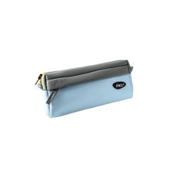 Penar 2 Fermoare Borset&259; DACO PE712GR &ndash; Gri & Bleu Poliester 205 &times; 55 &times; 9 cmP&259;streaz&259; toate rechizitele organizate cu&nbsp;Penarul DACO PE712GR un model modern tip borset&259; cu&nbsp;2 fermoare conceput 