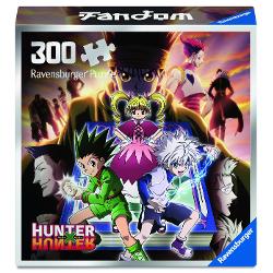 Puzzle-urile Fandom Ravensburger se asambleaza mult mai rapid decat alte formate de puzzle Sunt suficiente doar 2030 de minute pentru a completa acest puzzle de 300 de piese Puzzle-urile contin modele unice placute de asamblat si care arata minunat ca imagine finala Este un antrenament excelent pentru minte ideal pentru cei care cauta o modalitate de relaxare dar care doresc totodata sa-si antreneze creierul si memoria Puzzle-urile sunt realizate din carton gros cu strat moale de 