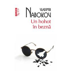 Traducere din limba englez&259; de Horia Florian PopescuAlbert Albinus &icirc;&351;i p&259;r&259;se&351;te so&355;ia &351;i copilul pentru amanta sa adolescent&259; Margot care vrea s&259; devin&259; star de cinema &351;i se folose&351;te f&259;r&259; scrupule de influen&355;a lui pentru a pune m&acirc;na pe roluri Atunci c&acirc;nd Albinus i&8209;o prezint&259; lui Axel Rex se declan&351;eaz&259; o serie de evenimente care atrag dup&259; ele dezastrul Rex 