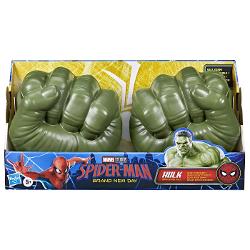 Marvel Spider-Man Pumnii lui Hulk este un set de joaca inspirat de forta impresionanta a lui Hulk conceput pentru copiii care iubesc aventurile cu supereroi si jocurile de rol pline de actiune Setul include doi pumni supradimensionati realizati din material moale cu aspect inspirat de mainile lui Hulk Copiii ii pot purta pentru a recrea scene de lupta si aventuri din universul Marvel sau pentru a inventa propriile povesti de supereroi Designul mare si forma specifica fac jocul spectaculos 