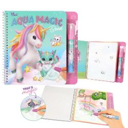 Pictur&259; magic&259; &Icirc;n cartea Aqua Magic de Ylvi motive frumoase apar ca prin magie atunci c&acirc;nd treci peste paginile albe cu stiloul cu ap&259; re&icirc;nc&259;rcabil Dup&259; ce h&acirc;rtia s-a uscat imaginile dispar din nou Cele cinci pagini legate &icirc;n spiral&259; sunt fabricate din carton foarte rezistent