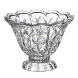 Bolul Cristal Bohemia Oasis 205 cm aduce un plus de rafinament in orice decorRealizat din cristal autentic cu 24 PbO impresioneaza prin claritate si stralucireColectia Oasis se remarca prin forme moderne si linii elegante perfecte pentru o masa aranjata cu stilAcest bol de 205 cm este potrivit pentru servirea fructelor a deserturilor sau pentru a fi folosit ca obiect decorativAmbalare in cutie tip cadou inscriptionata BohemiaElemente de 