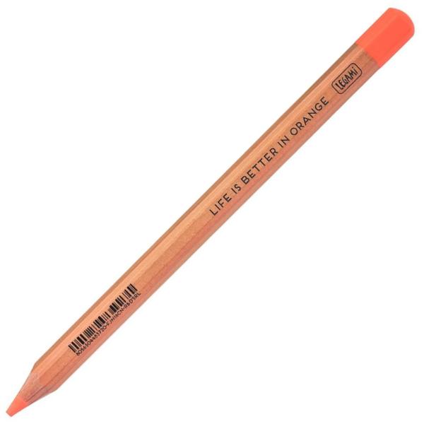 Creionul fluorescent Legami Orange Jumbo este un produs esen&539;ial pentru colec&539;ia ta de papet&259;rie permi&539;ându-&539;i s&259; subliniezi s&259; eviden&539;iezi &537;i s&259; colorezi în lucrarea ta astfel încât s&259; nu ratezi nimic