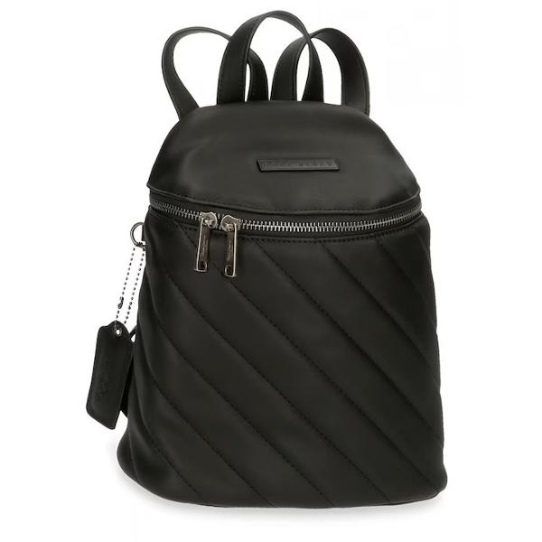 Rucsac casual femei Pepe Jeans Kylie negruCuloare negruDimensiune 22x25x10 cmMaterial piele ecologicaBretele sunt ajustabile pentru o purtare confortabilaCapacitate 4 litri1 compartimentRucsacul are ca accesoriu un breloc care completeaza designulManer superior1 buzunar interior pentru depozitare accesorii si gadgeturiInchidere cu fermoarRucsacul poate fi transportata in mana de maner sau in 