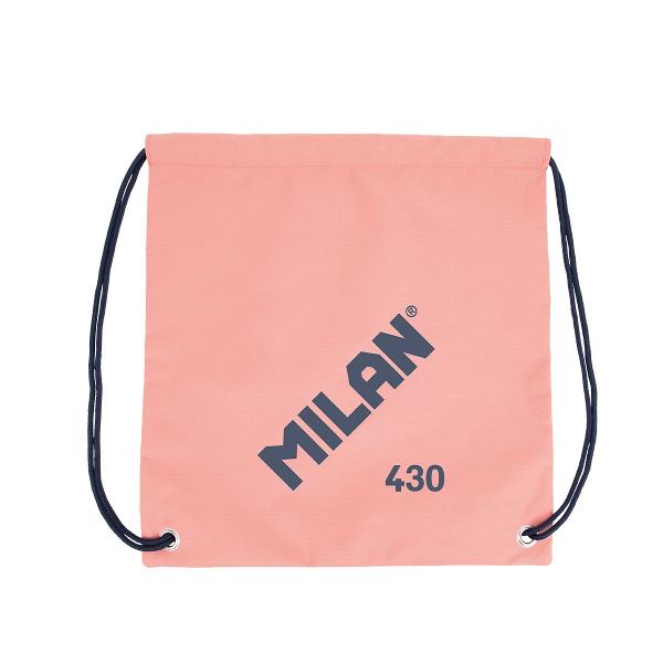 Sac mare cu snur roz Colec&539;ia 430 din 1918 inspirat&259; din culorile &537;i designul originale ale radierelor MILAN fabricate în Spania din 1918 &538;es&259;tur&259; exterioar&259; „Ripstop” u&537;oar&259; &537;i rezistent&259; la coacere &537;i rupere deoarece folose&537;te o tehnic&259; special&259; care &539;ese fire groase de înt&259;rire în mod regulat intervale care creeaz&259; un model încruci&537;at 