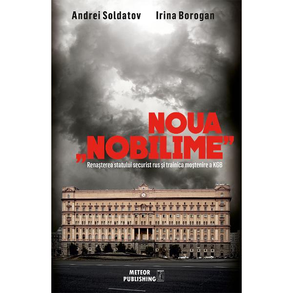 Odata cu prabusirea Uniunii Sovietice in 1991 si dizolvarea KGB s-a nascut din cenusa un nou serviciu de securitate – FSB Serviciul Federal de Securitate De atunci Kremlinul l-a folosit pentru a intimida opozitia politica din Rusia si strainatate Acesta a jucat un rol central – si adeseori obscur – in evenimente precum atacul cu bombe asupra unor blocuri de apartamente de la Moscova sau asediul de la Teatrul Dubrovka razboiul din Cecenia sau masacrul de la scoala din 