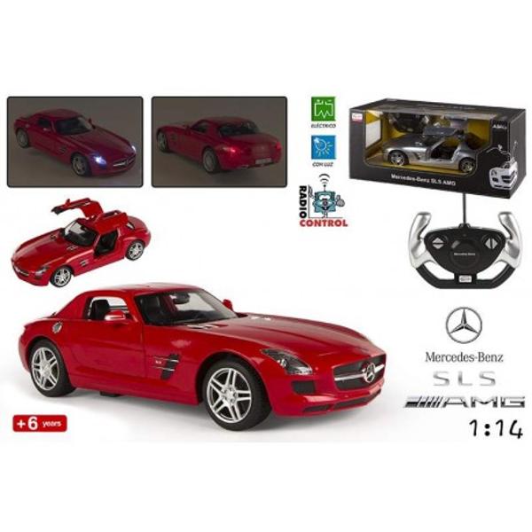 Masina Mercedes SLS AMG este o jucarie pentru baieti care imita pana in cele mai mici detalii masina Mercedes Modelul elegant si aerodinamic confera unicitate jucariei printre jucariile de gen Aceasta poate aduce ore nelimitate de amuzament copiilor pasionati de viteza si masiniMasina include o radiocomanda facuta pentru cei mici usor de folosit cu 