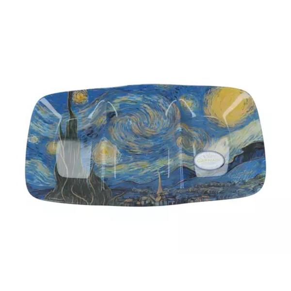 Un platou elegant cu un motiv inspirat din operele lui Van Gogh Calitatea sa înalt&259; îi permite s&259; fie tratat atat ca un obiect de decor dar &537;i pentru utilizare zilnicaDimensiune30x22cmGreutate net&259;12 kg