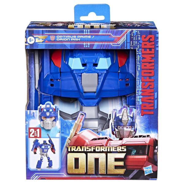 Transformers One 2 In 1 Optimus Prime Si Masca F9182 Fanii pot experimenta originile epice ale robotilor Transformers cu aceasta figura de actiune Transformers One Prime Changer Optimus PrimeOrion Pax Aceasta figurina Optimus PrimeOrion Pax de 10 inchi se transforma din robot in masca in 18 pasi Copiii isi pot pune masca si se pot imagina in aventuri fantastice in universul Transformers Cu 2 accesorii care pot fi atasate in modul robot Cifra se bazeaza pe personajul cult din filmul Transformers Transformers One Jucariile interactive