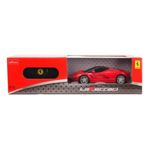 Copilul dumneavoastra se poate juca in voie cu masina cu telecomanda Ferrari LaFerrari scara 1 la 24 oferita de brandul international Rastar Nicio cursa nu este imposibil de castigat cu acesta masinuta replica oficiala cu licenta a modelului original construita cu mare atentie la detalii Masinuta are proportiile ideale pentru momente pline de distractie si amuzament avand dimensiunile in centimetri dupa cum urmeaza  1899252Masinuta functioneaza pe frecventa de 24GAlimentarea se 
