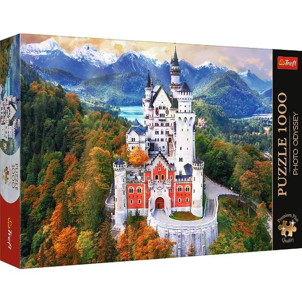 Puzzle Trefl 1000 Premium Plus Photo Odyssey Castelul Neuschwanstein Germania 10813 Un puzzle de calitate trebuie sa fie relaxant si distractiv Aranjarea unui puzzle constitue atat pentru copii cat si pentru adulti este o modalitate deosebita de dezvoltare a indemanarii spiritului de observatie si a concentrarii Trefl este o companie poloneza cu sediul central in regiunea Pomorze Incepand din 1985 compania a inceput sa produca puzzle-uri dezvolatand ulterior si segmentul de carti de joc si jocuri de societate In prezent Trefl este lider in Polonia si plina expansiune in